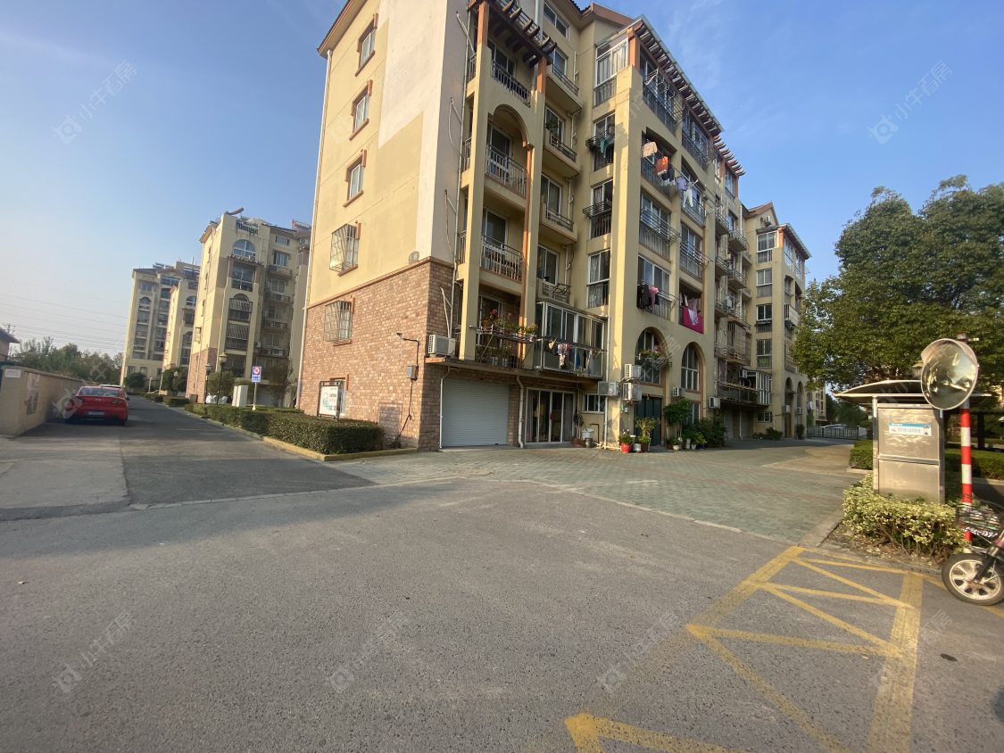 苏州依云小镇小区_依云小镇小区null