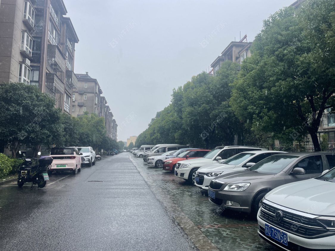 苏州朗逸湾小区_朗逸湾小区null