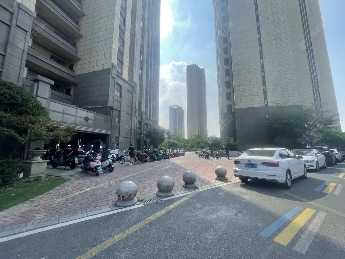 苏州港龙香江华庭小区_港龙香江华庭小区null