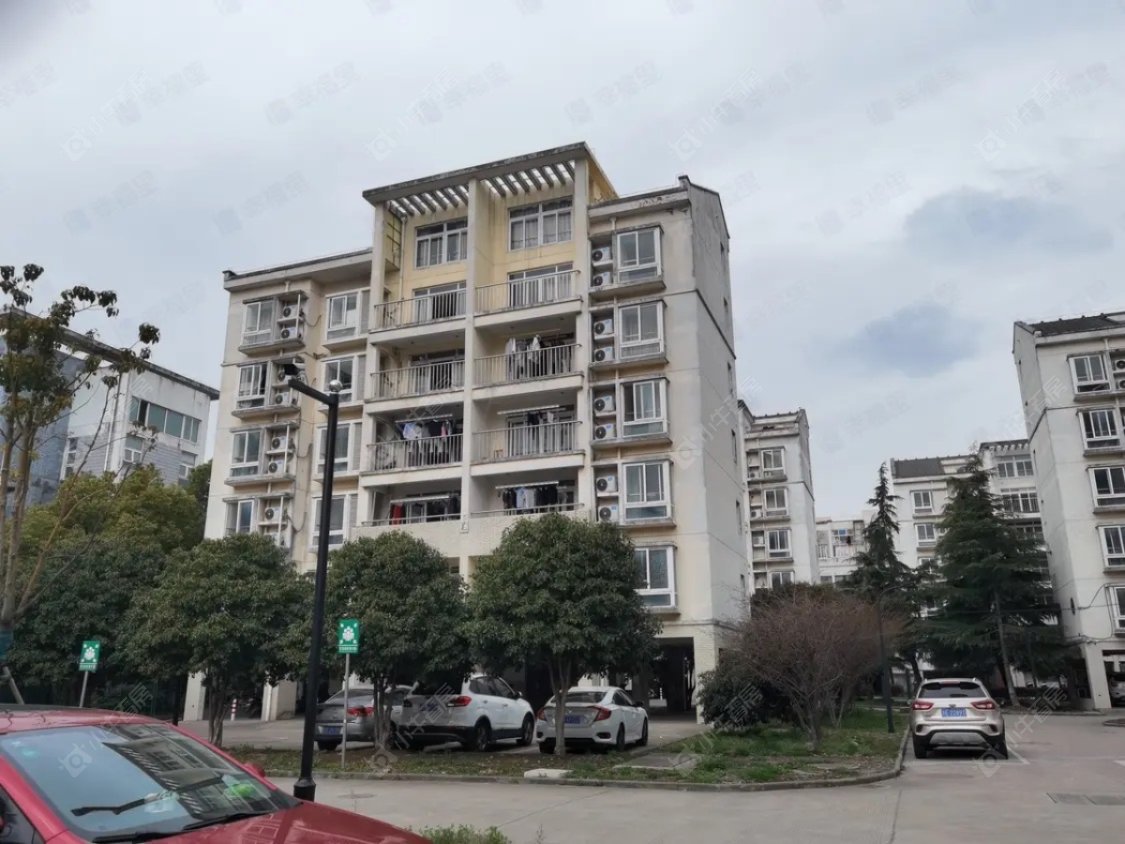 苏州东南服务区银河苑小区_东南服务区银河苑小区null