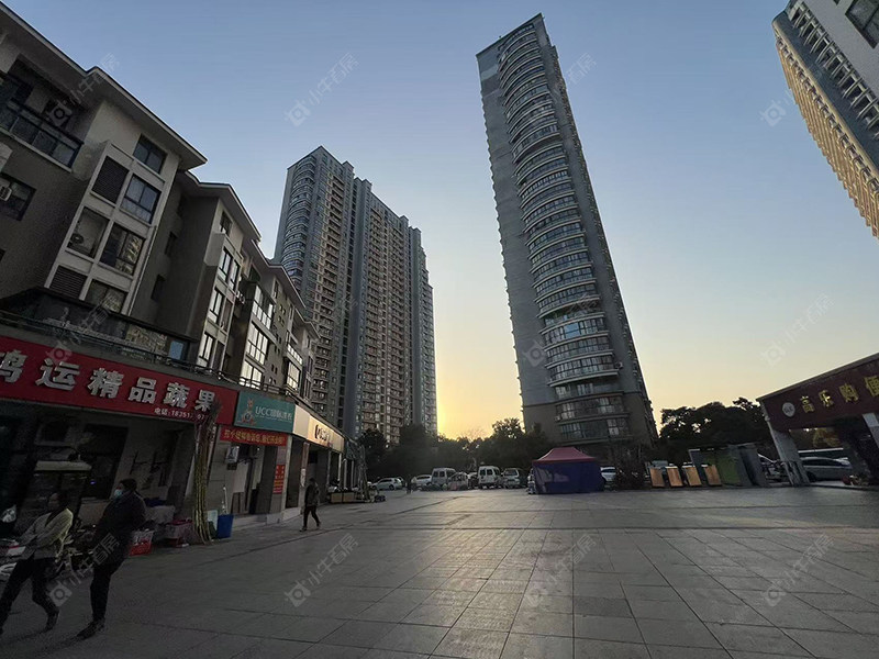 苏州湖畔现代城三期小区_湖畔现代城三期小区null